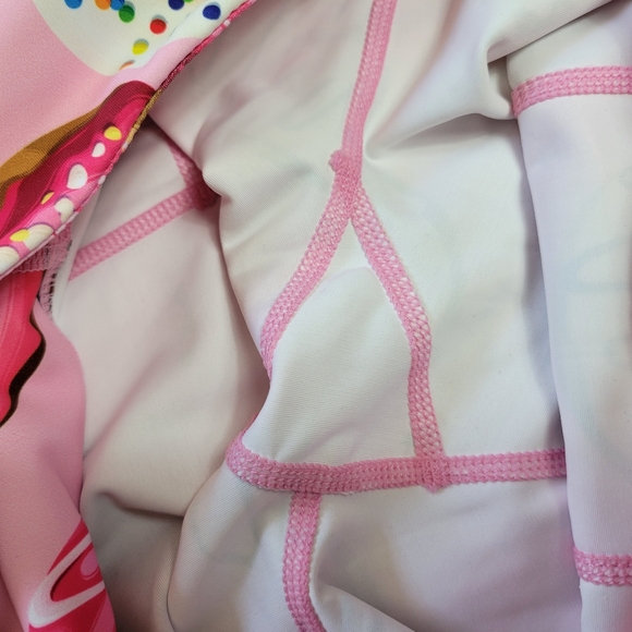 Muscles and Donuts Women’s Size Large Athletic Shorts Pink Donut Print - Picture 7 of 7